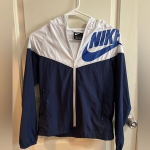 Nike wind breaker